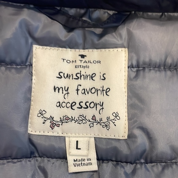 Navy Tom Tailor puffer vest - Picture 2 of 3